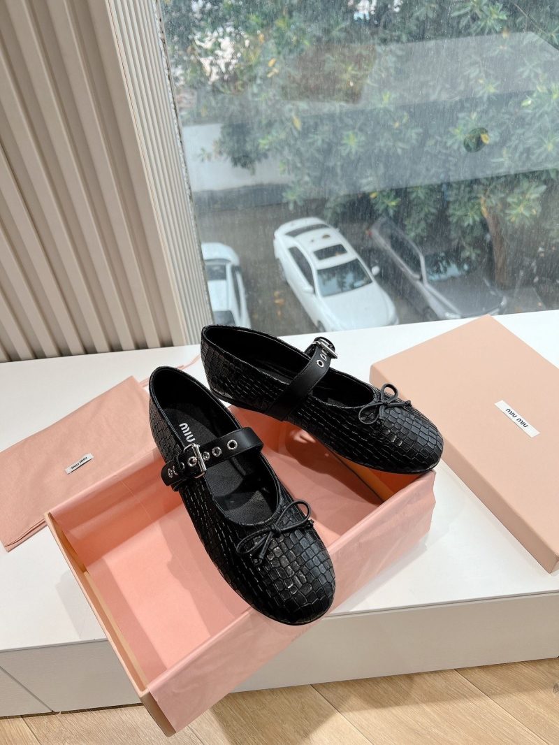 Miu Miu flat shoes